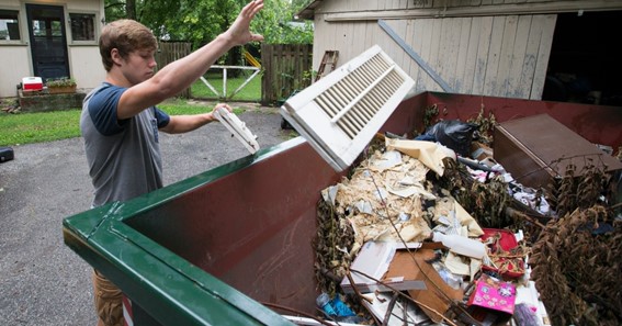Dumpster Rental Vs. Junk Removal: What’s Right For You?