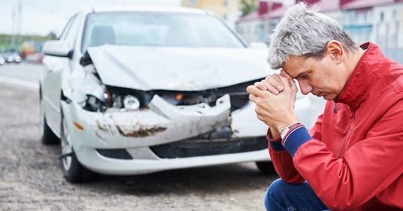 10 Vital Things To Do After Getting Into a Car Accident
