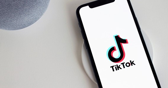 Buying Likes on Tiktok: Is BuzzVoice your best choice?