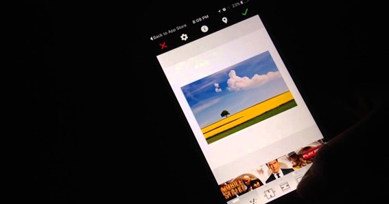 How to get white space on instagram photos