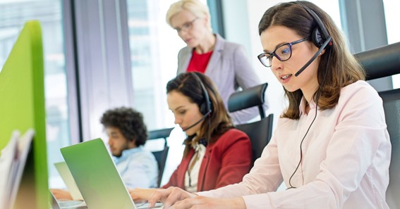 Real-Time Call Monitoring: The Game Changer for Call Centres