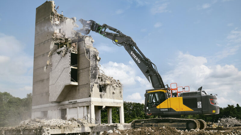 Demolition Do’s And Don’ts: How To Safely And Effectively Tear Down A Structure