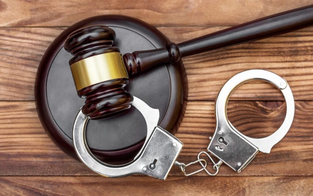 Reasons to Hire a Criminal Defense Lawyer