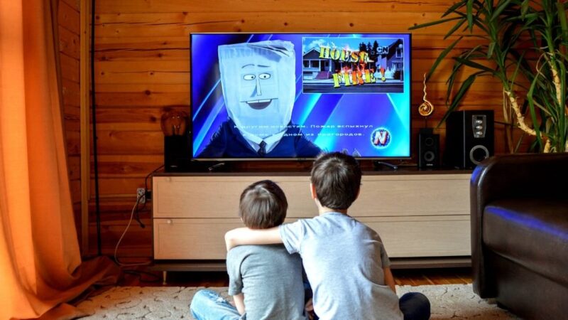 To TV Or Not To TV: The Parent’s Dilemma In A Child’s Bedroom