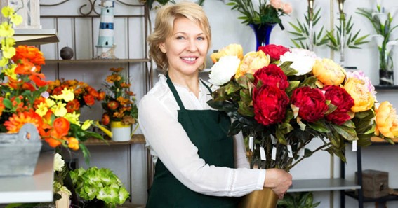 How To Become A Florist